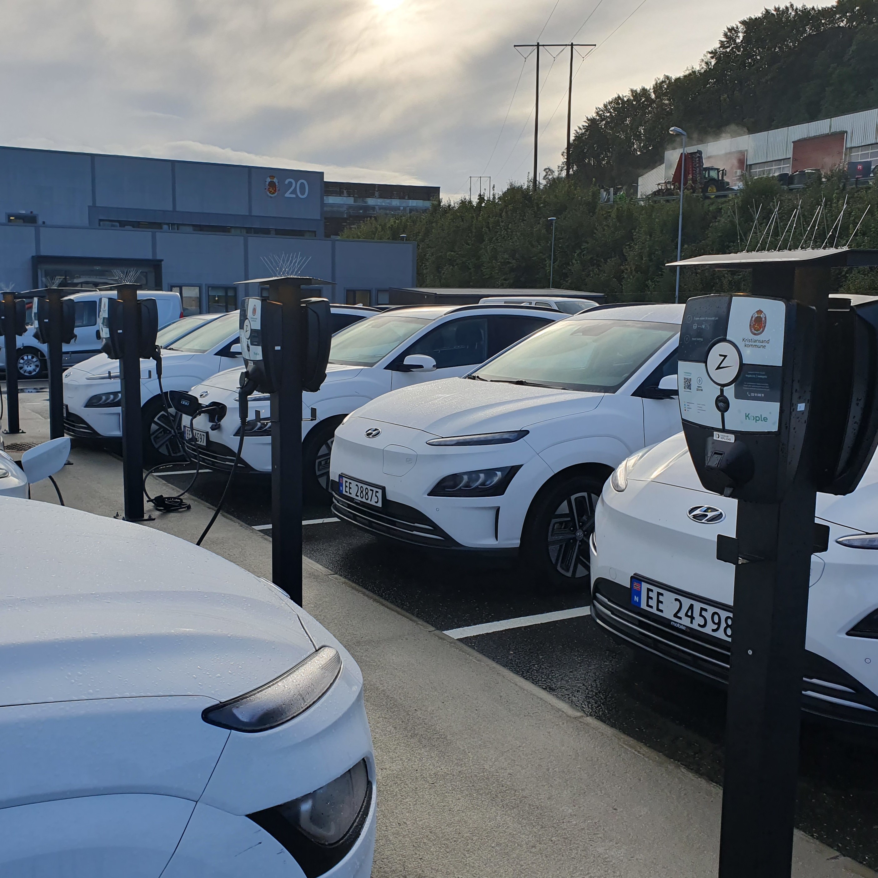 Municipal and Public Electric Vehicle Charging-idx